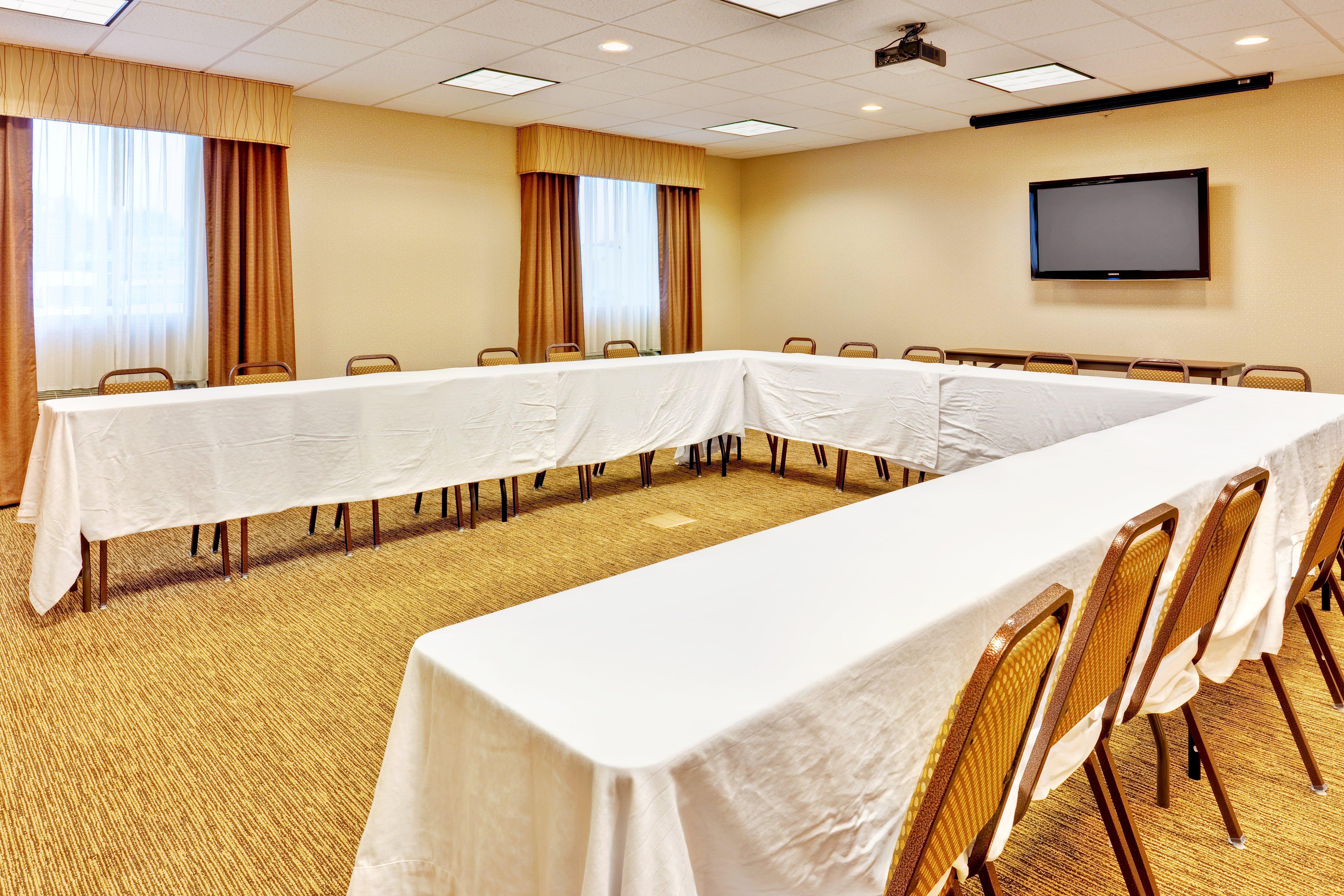 Holiday Inn Express Hotel & Suites Byram By Ihg Εξωτερικό φωτογραφία