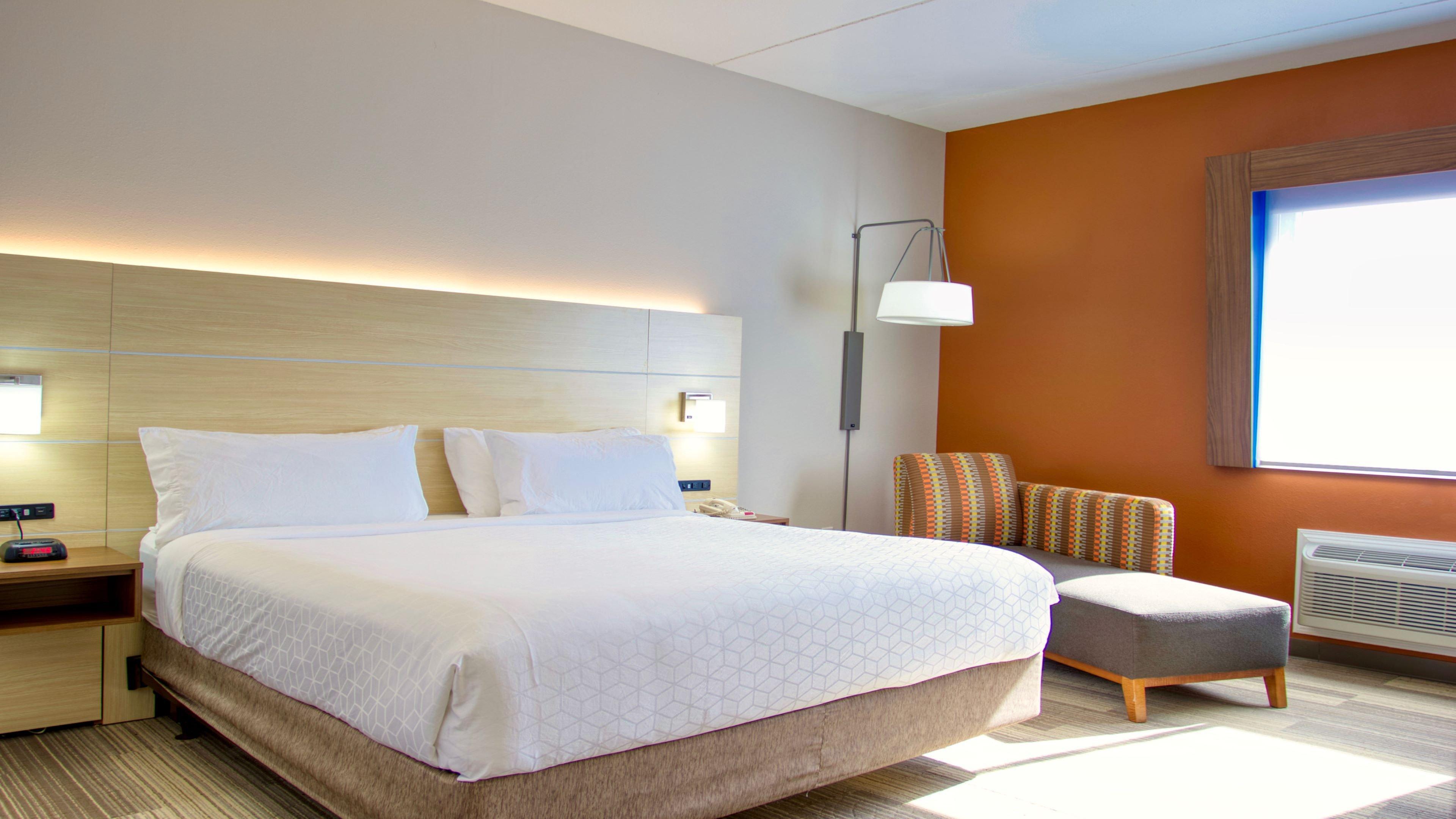 Holiday Inn Express Hotel & Suites Byram By Ihg Εξωτερικό φωτογραφία