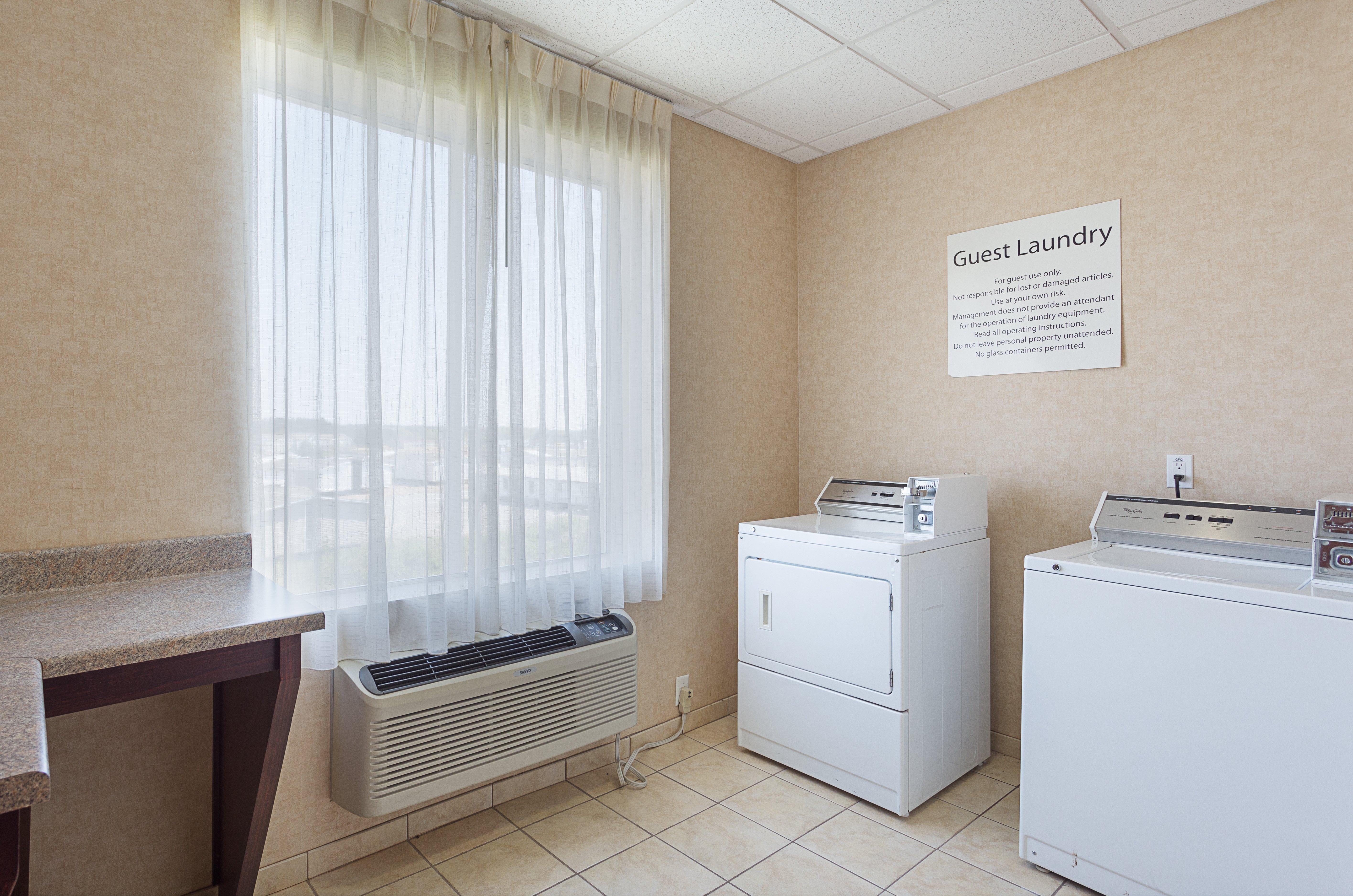 Holiday Inn Express Hotel & Suites Byram By Ihg Εξωτερικό φωτογραφία