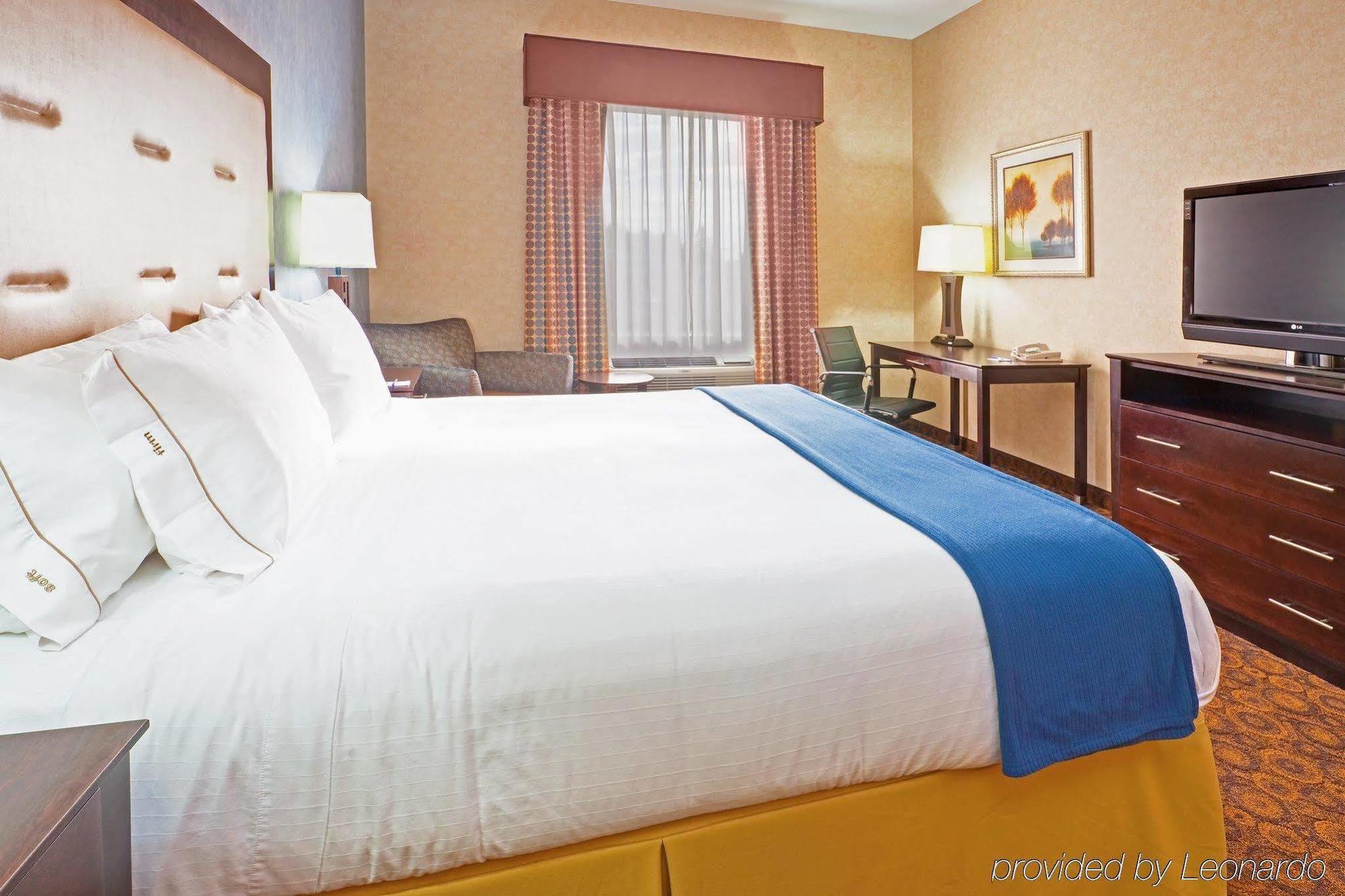 Holiday Inn Express Hotel & Suites Byram By Ihg Εξωτερικό φωτογραφία